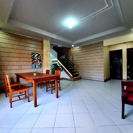 Ganggas Homestay 짐바란 외부 사진