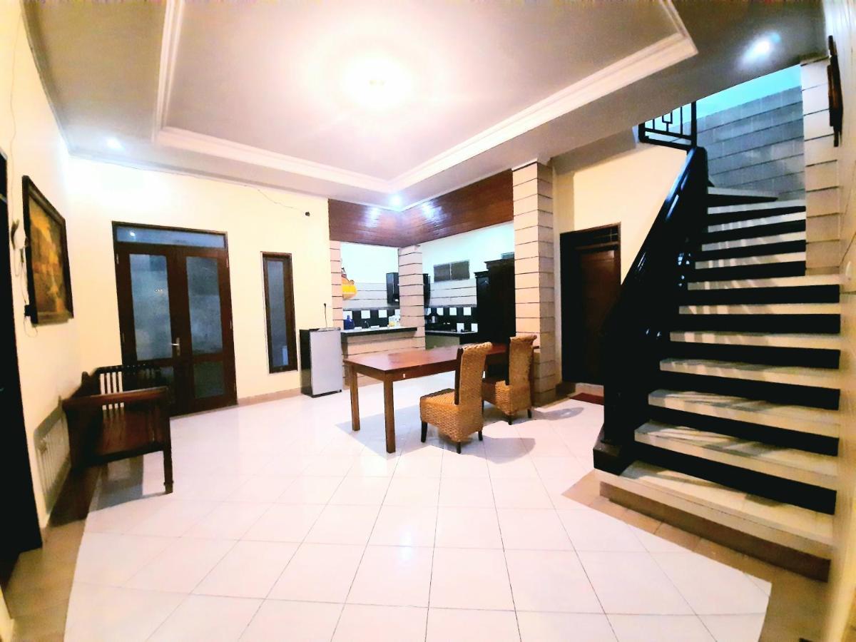Ganggas Homestay 짐바란 외부 사진
