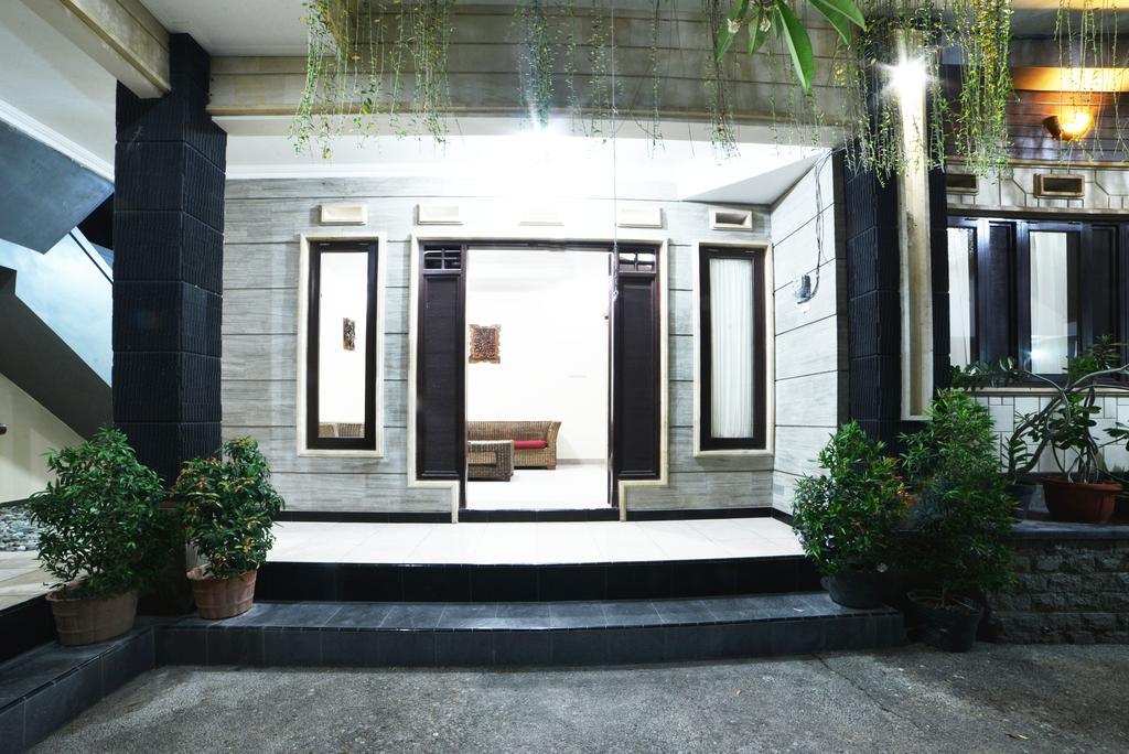 Ganggas Homestay 짐바란 외부 사진